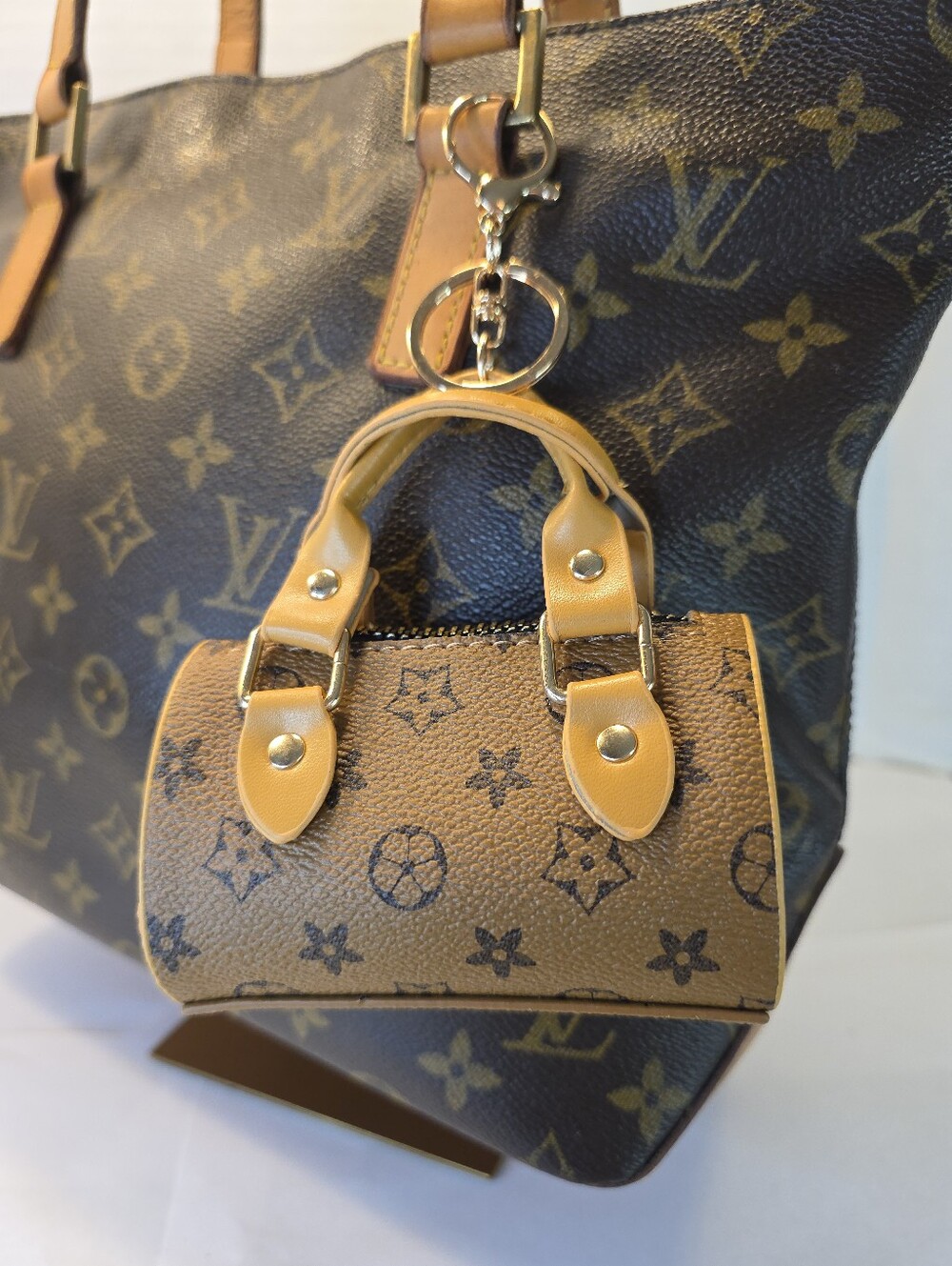 Louis Vuitton Vintage Canvas Cabas Piano Bag with Mini Boston Bag Charm & Chain - Picture 8 of 15